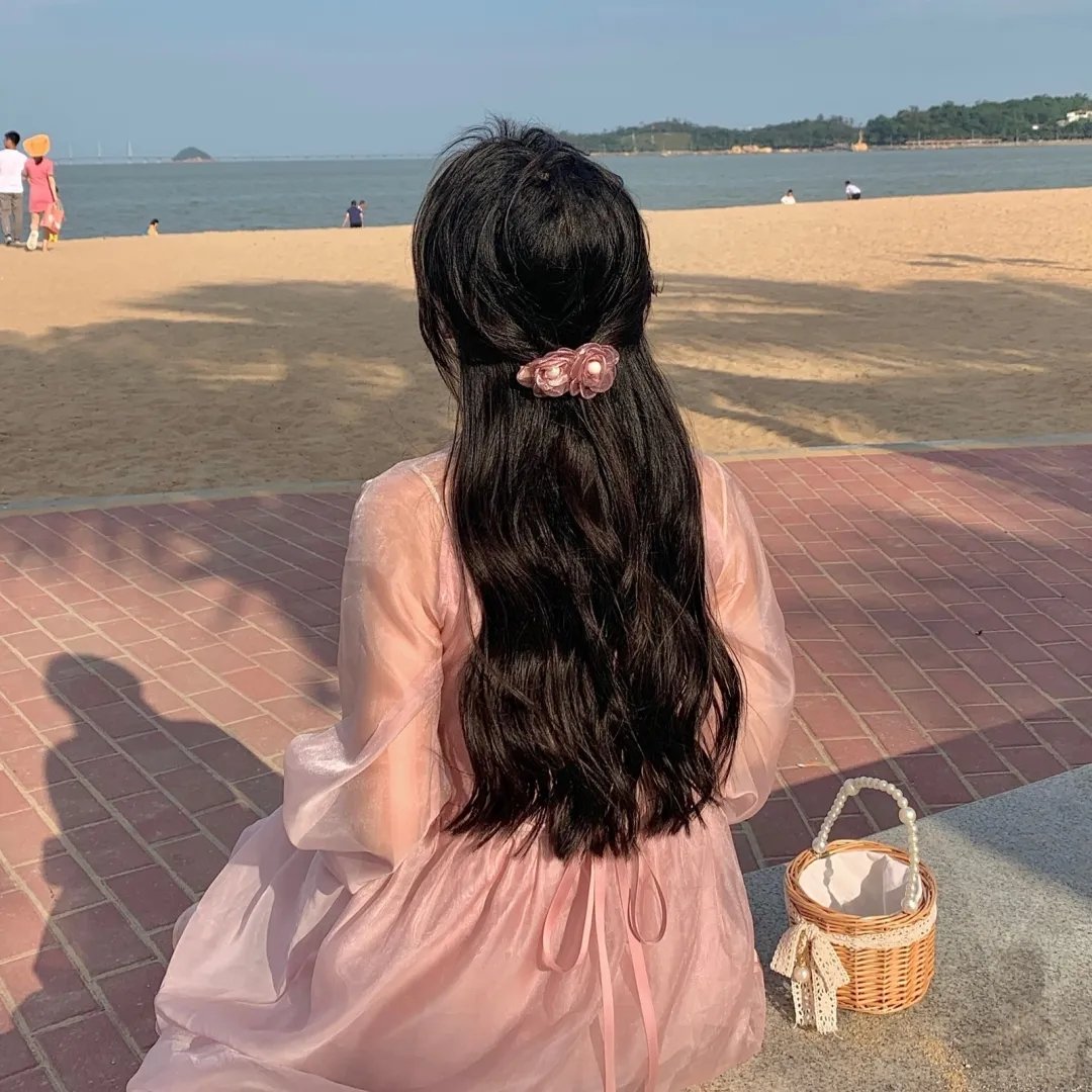 在海边 海报